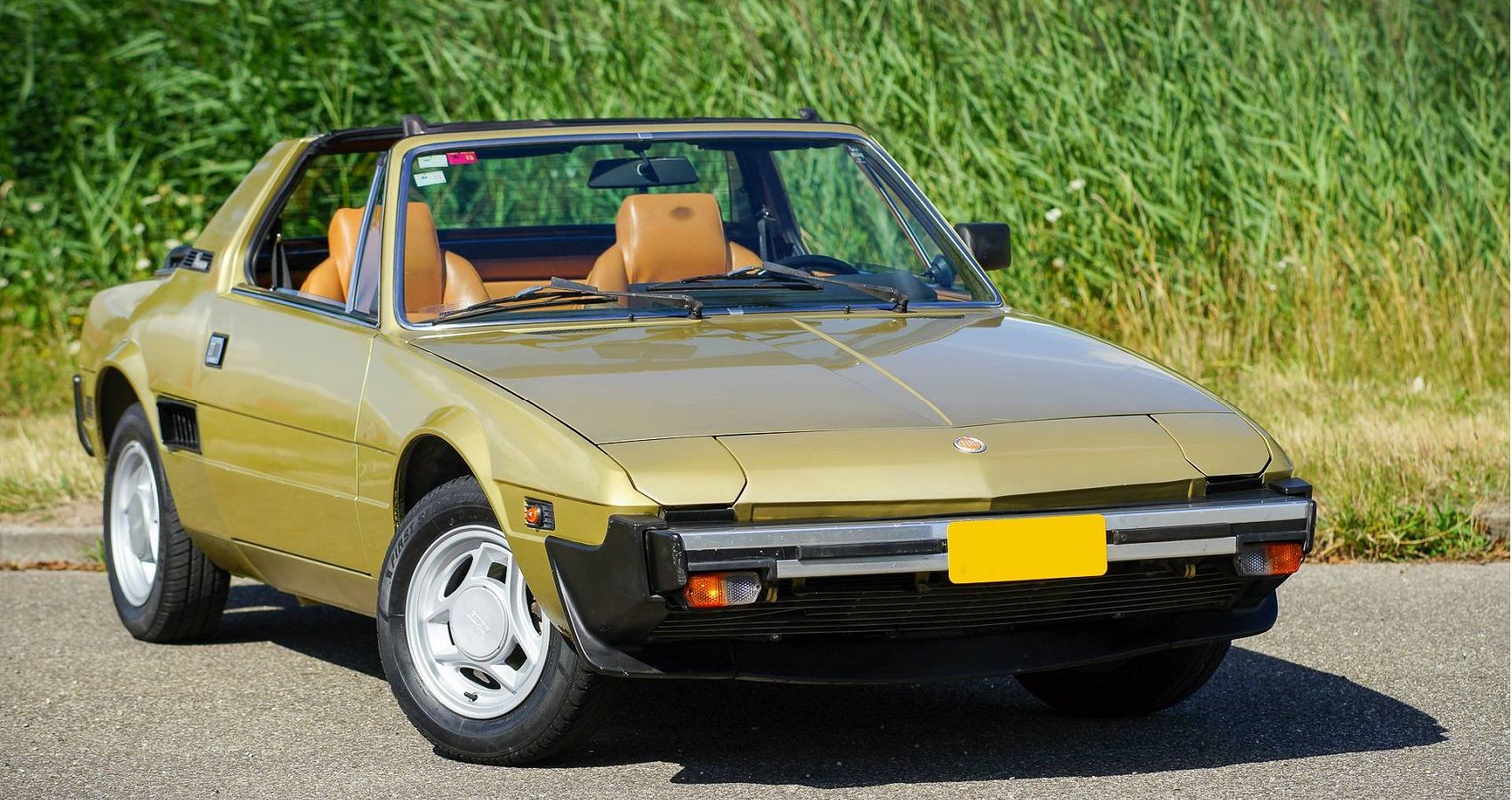 Fiat X19 - Front