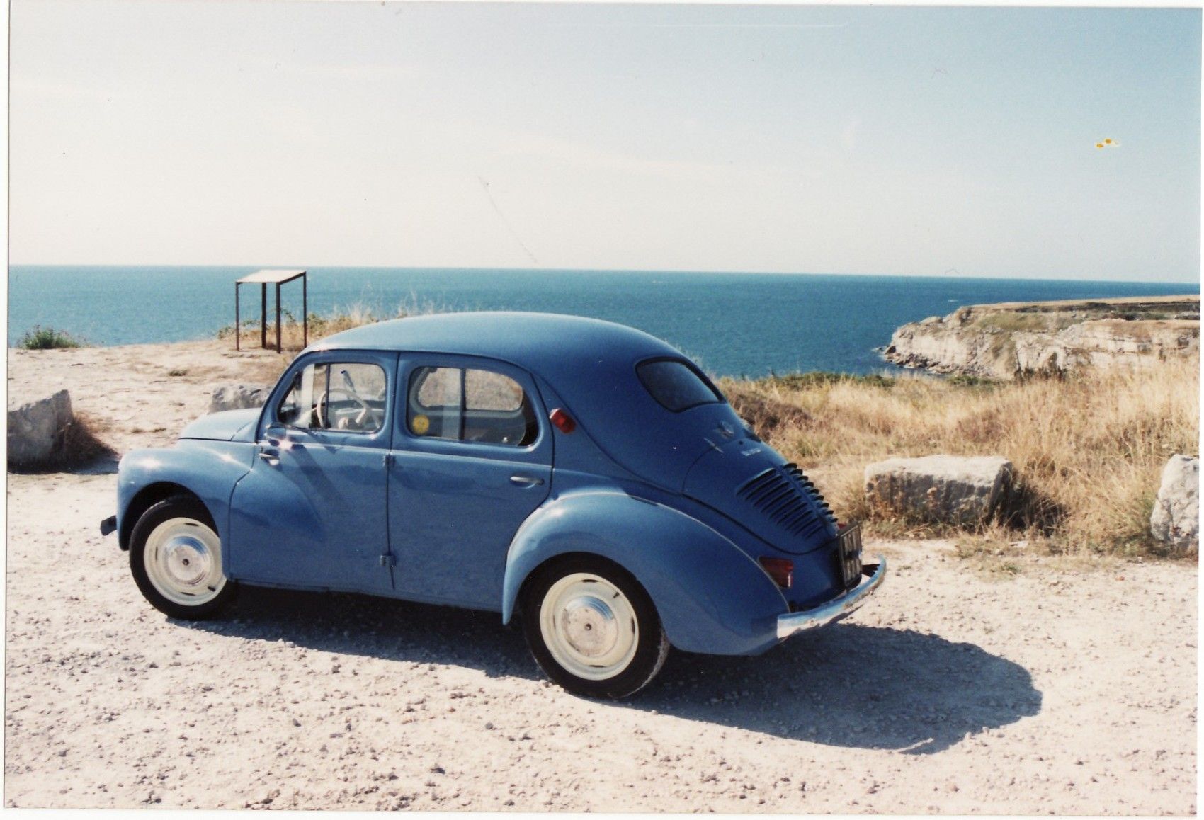 1960_Renault_4CV_(16395536818)