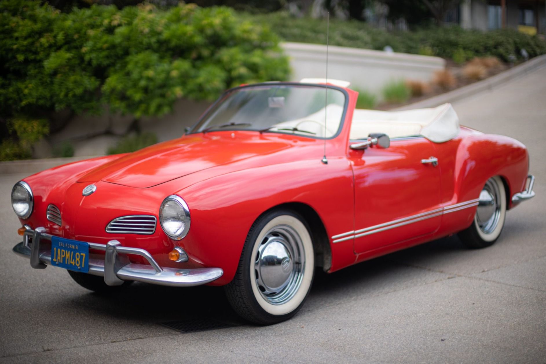 1962_volkswagen_karmann-ghia-convertible