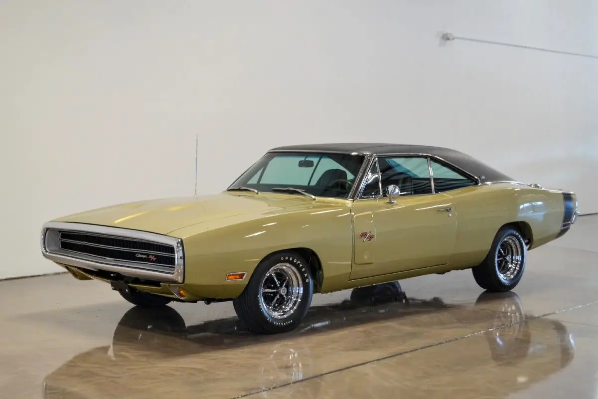 Golden 1970 Dodge Charger RT 