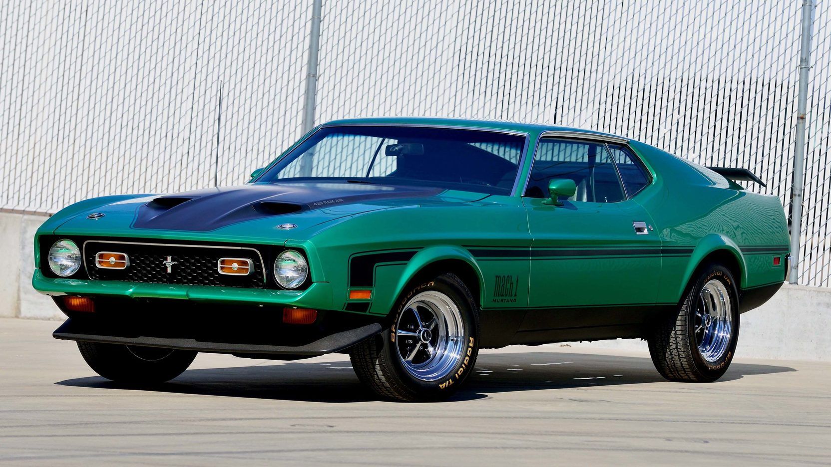 A parked 1971 Ford Mustang Mach I 