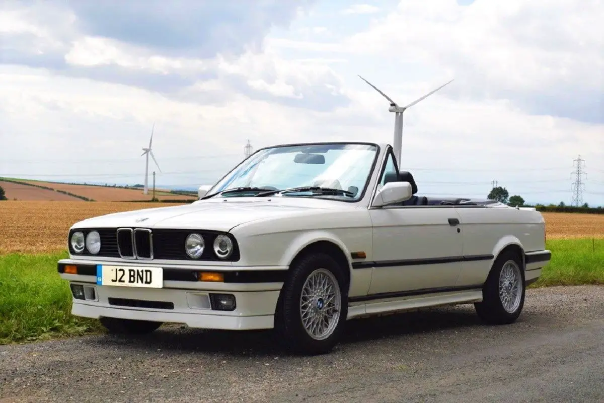 BMW 320i E30 Cabriolet - Front