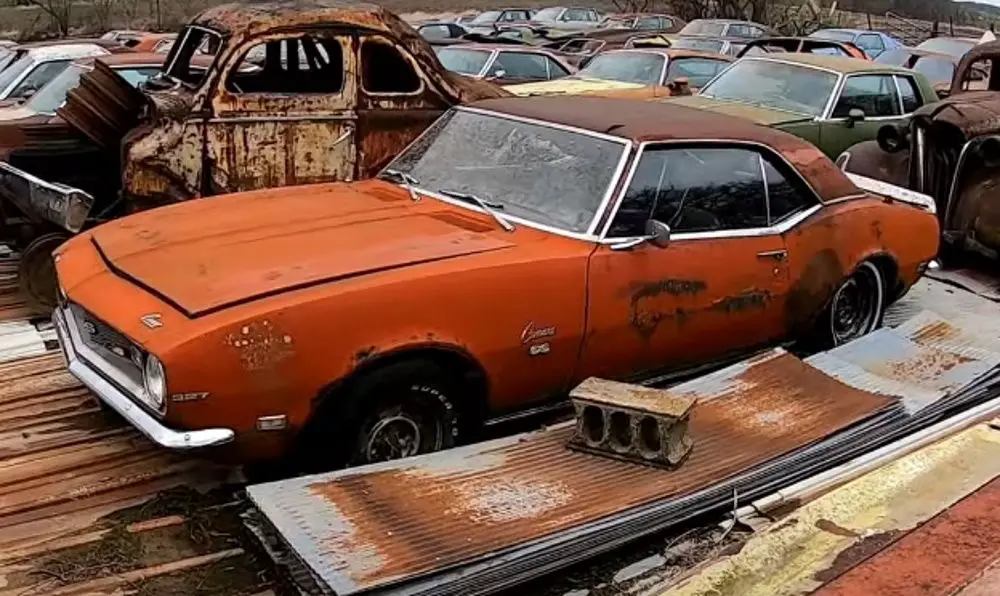 These Three Classic Chevrolet Camaros Deserve a Full Restoration ...