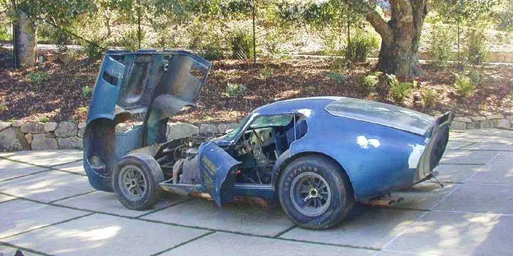 Shelby-Cobra-Daytona-Barn Find 