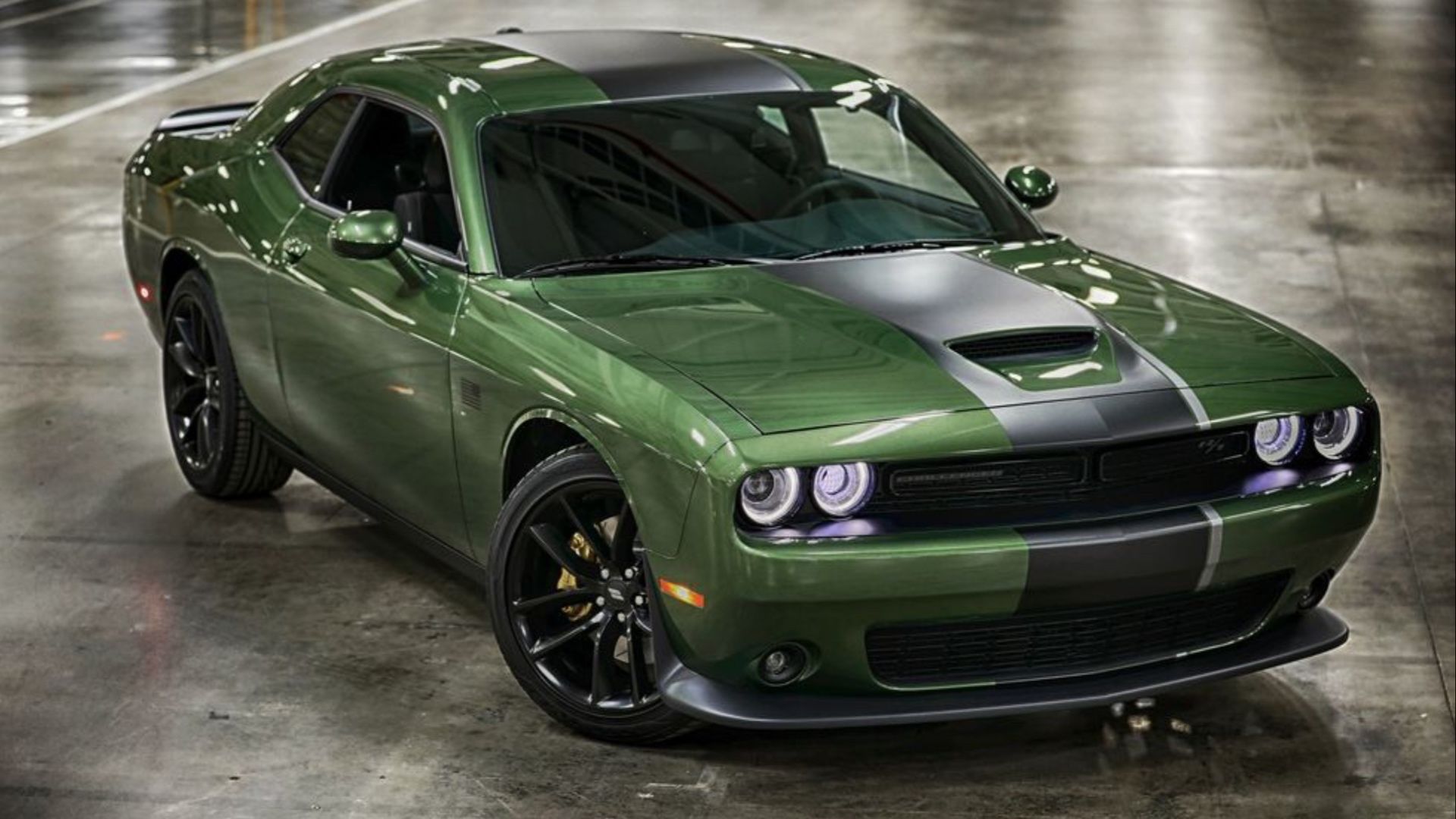 Military-themed Challenger