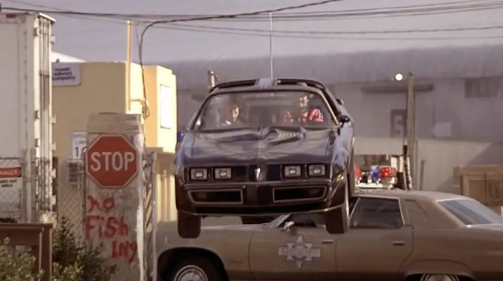 Smokey and the Bandit 2 (1980)